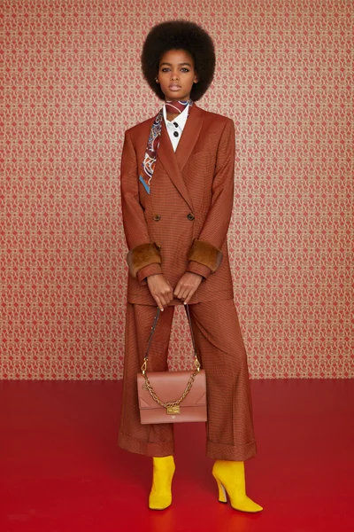 Look 1